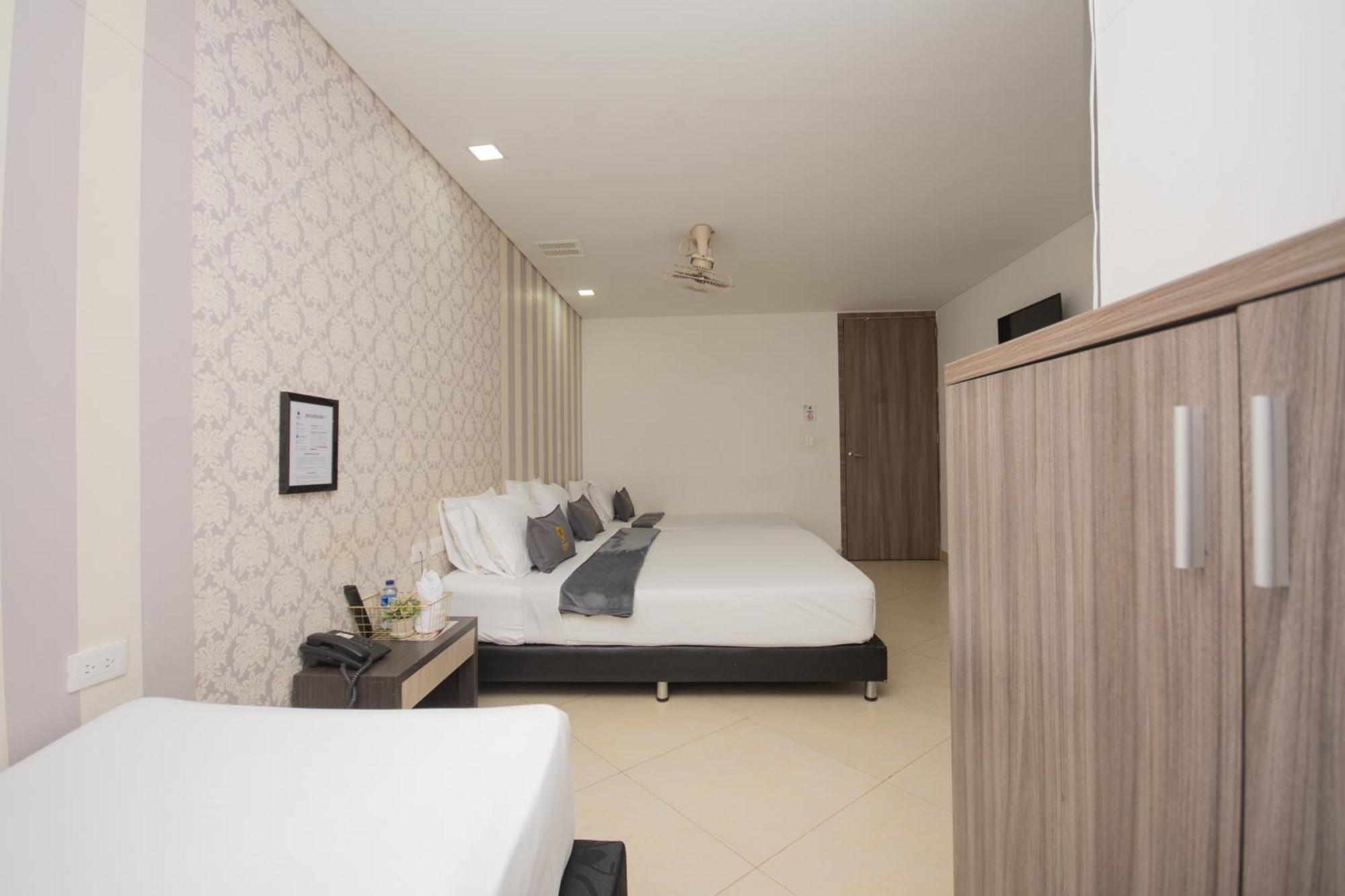 Ayenda 1250 Perlatto Hotel Bello Bagian luar foto