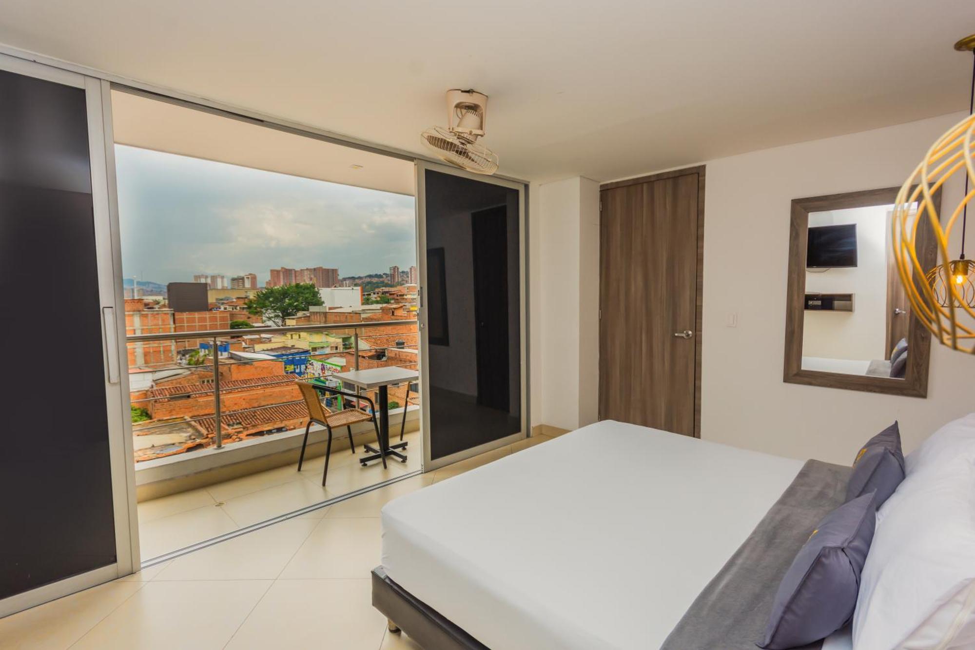 Ayenda 1250 Perlatto Hotel Bello Bagian luar foto